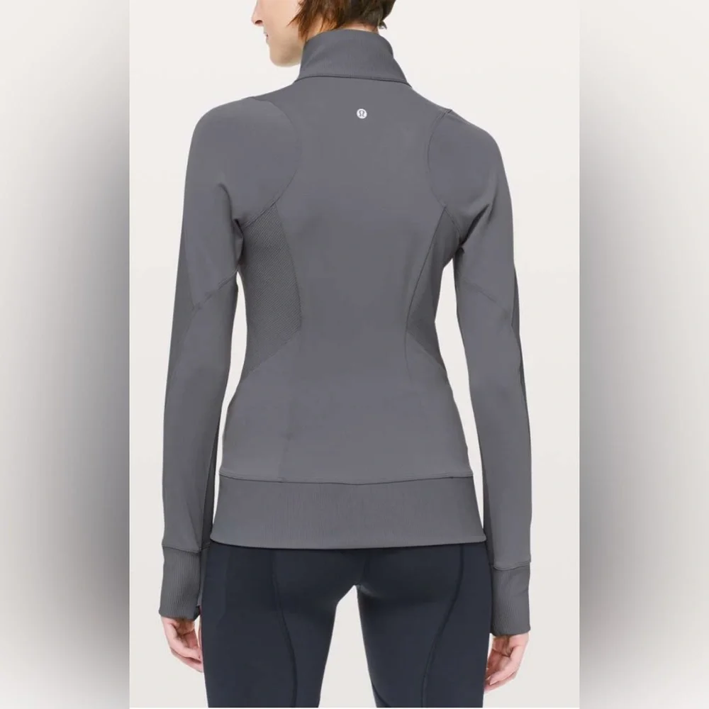 Lululemon Athletica Movement to Movement Jacket in Titanium- New With Tags - Picture 2 of 14